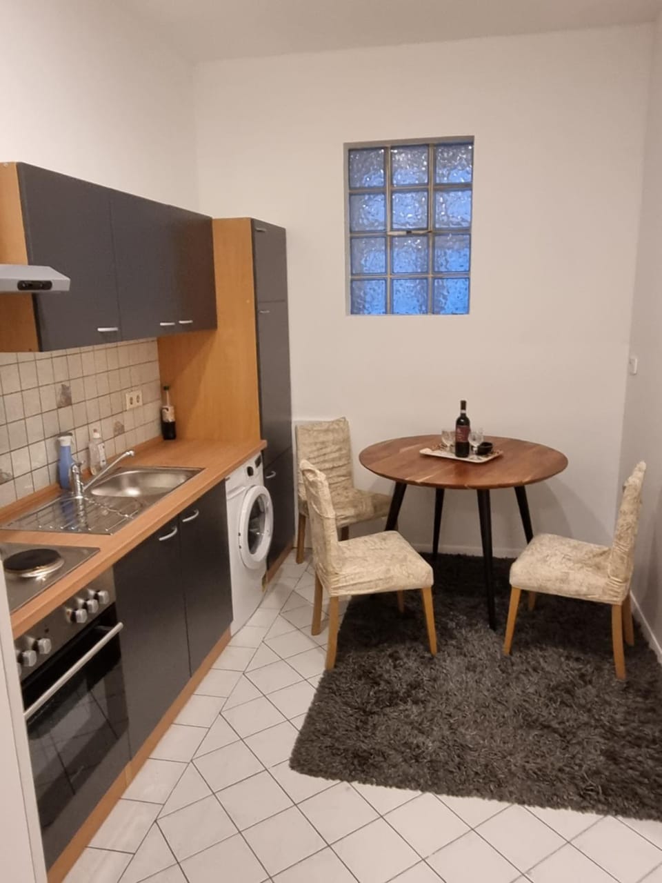 Dining area, Bedroom