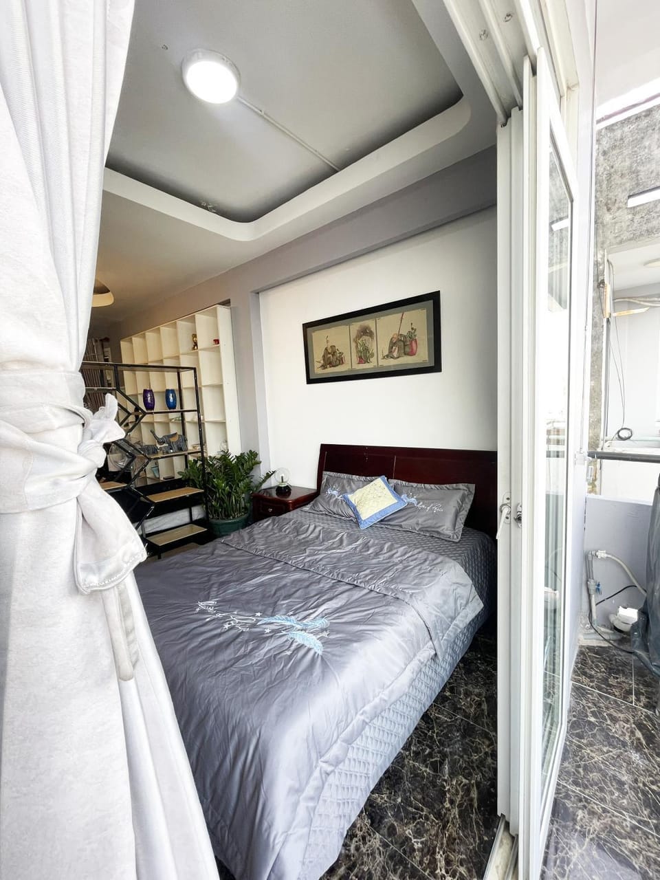 Bed, Photo of the whole room