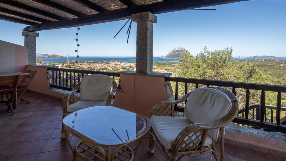 View (from property/room), Balcony/Terrace, Sea view