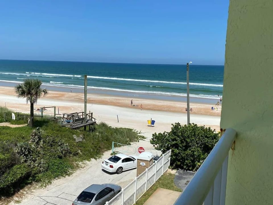 Beach Blessed - Sea View at Symphony Beach Club House in Ormond Beach