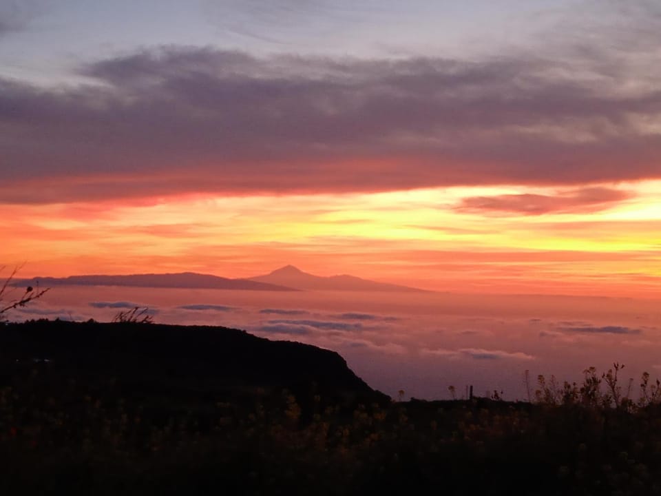 Mountain view, Sea view, Sunrise