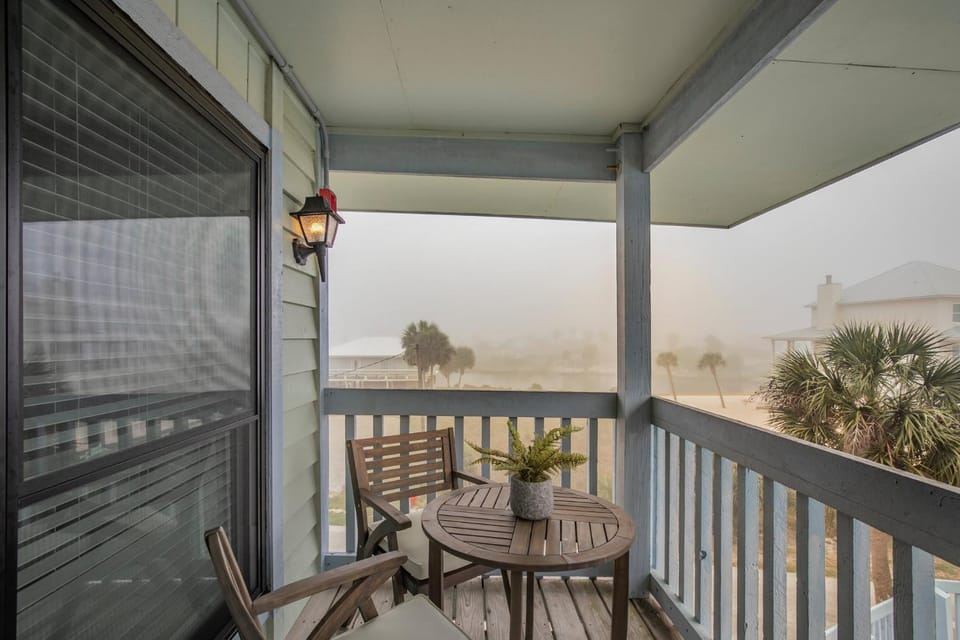 The Cove 205B by Vacation Homes Collection Apartment in West Beach