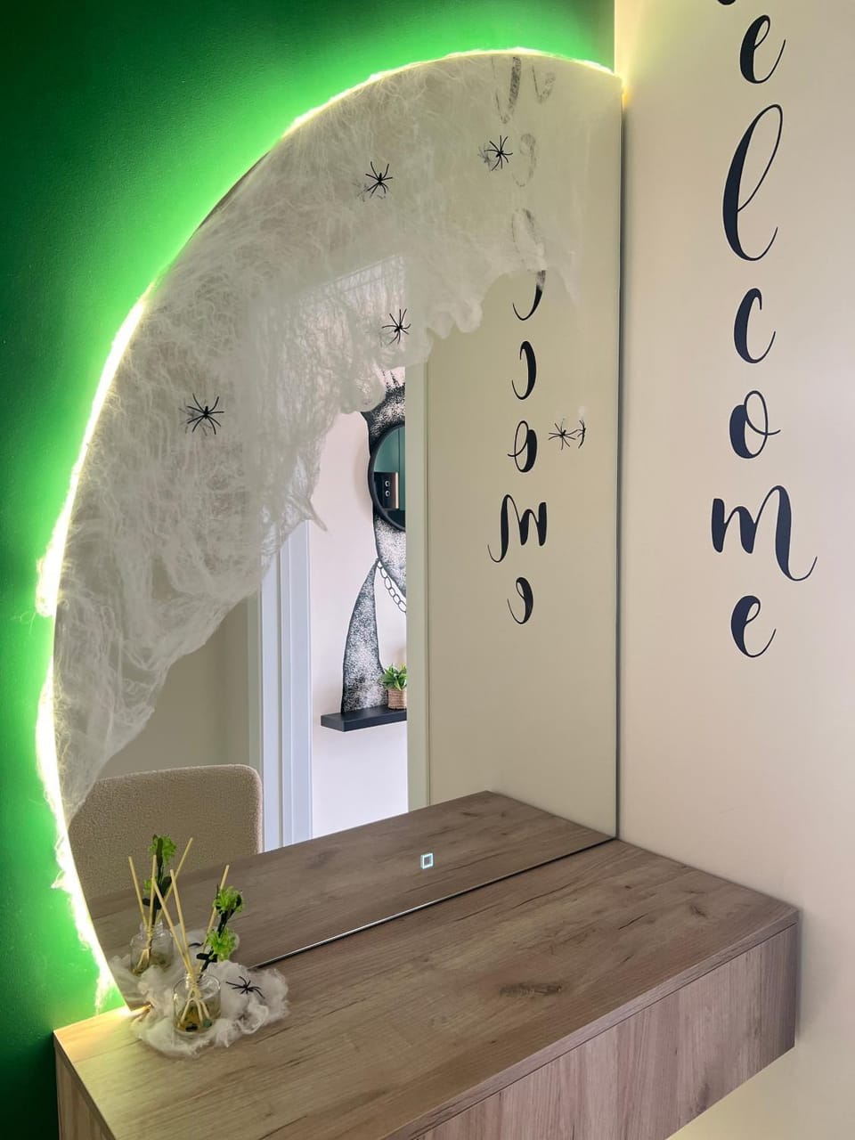 Стильні та просторі апартаменти «D.І.М.» Apartment in Ukraine