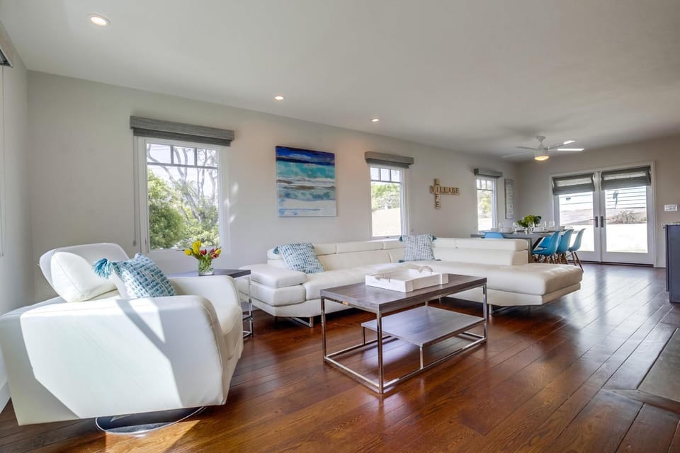 Village Life House in La Jolla