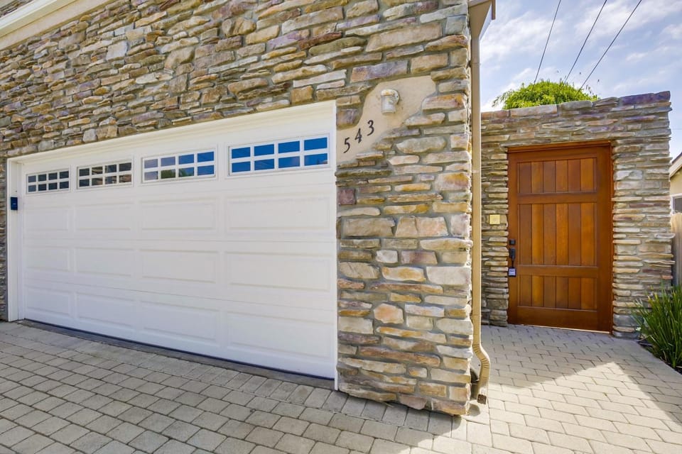 Driftwood House in La Jolla