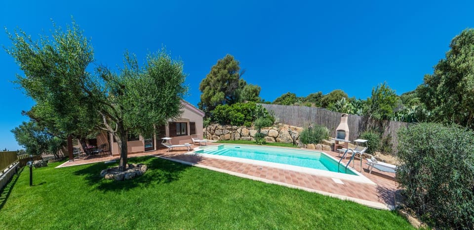 Garden view, Pool view