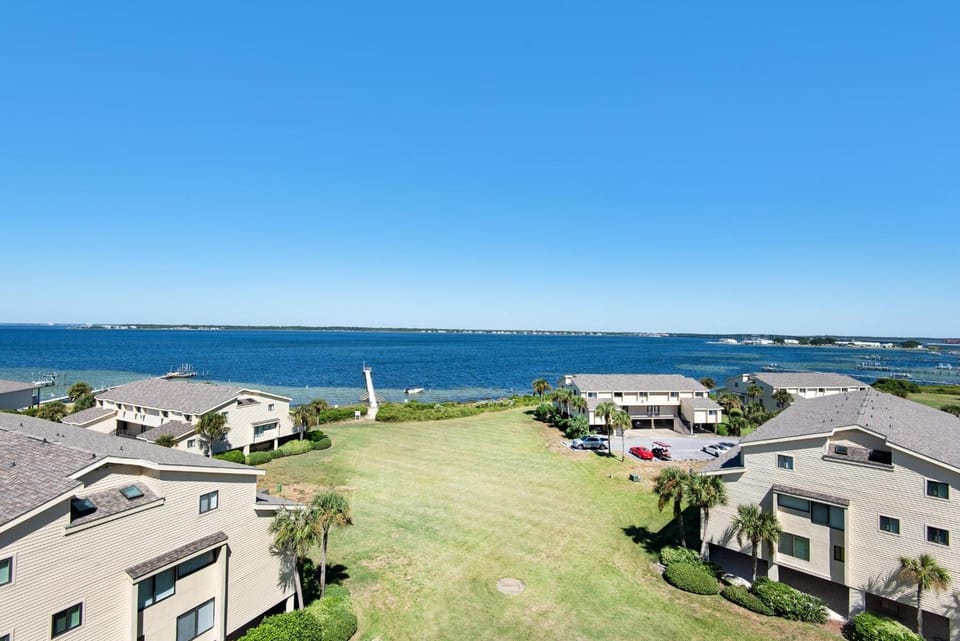 Santa Rosa Dunes 1063 Apartment in Pensacola Beach