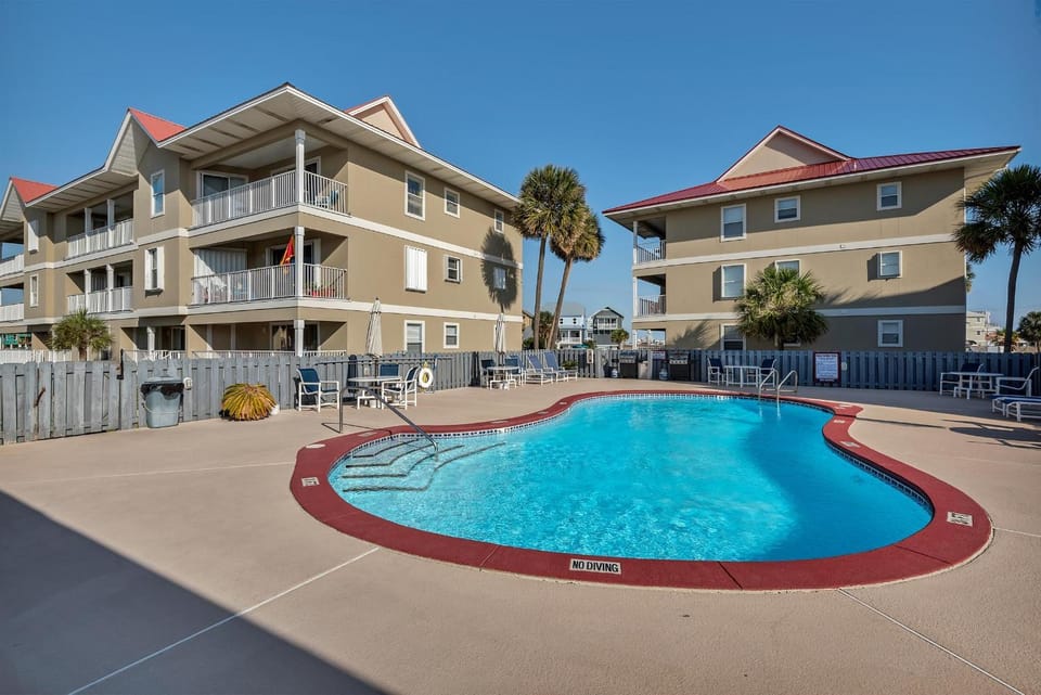 Sunset Harbor Villas 313 Apartment in Pensacola Beach