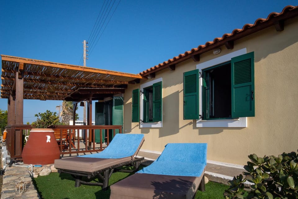 Mayia Sunset sea front house Gouves Heraklion House in Crete