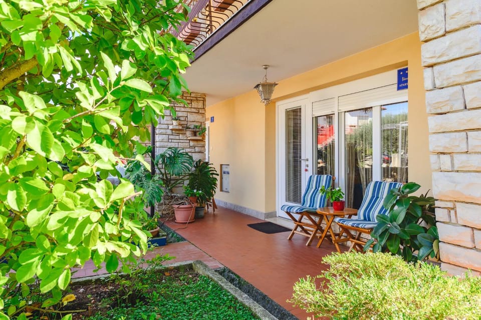 Property building, Day, Seating area, Garden view