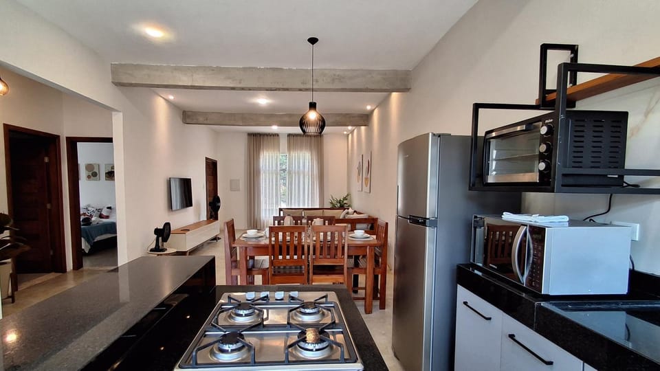 Living room, Meals, Dinner, microwave, oven, stove, kitchen