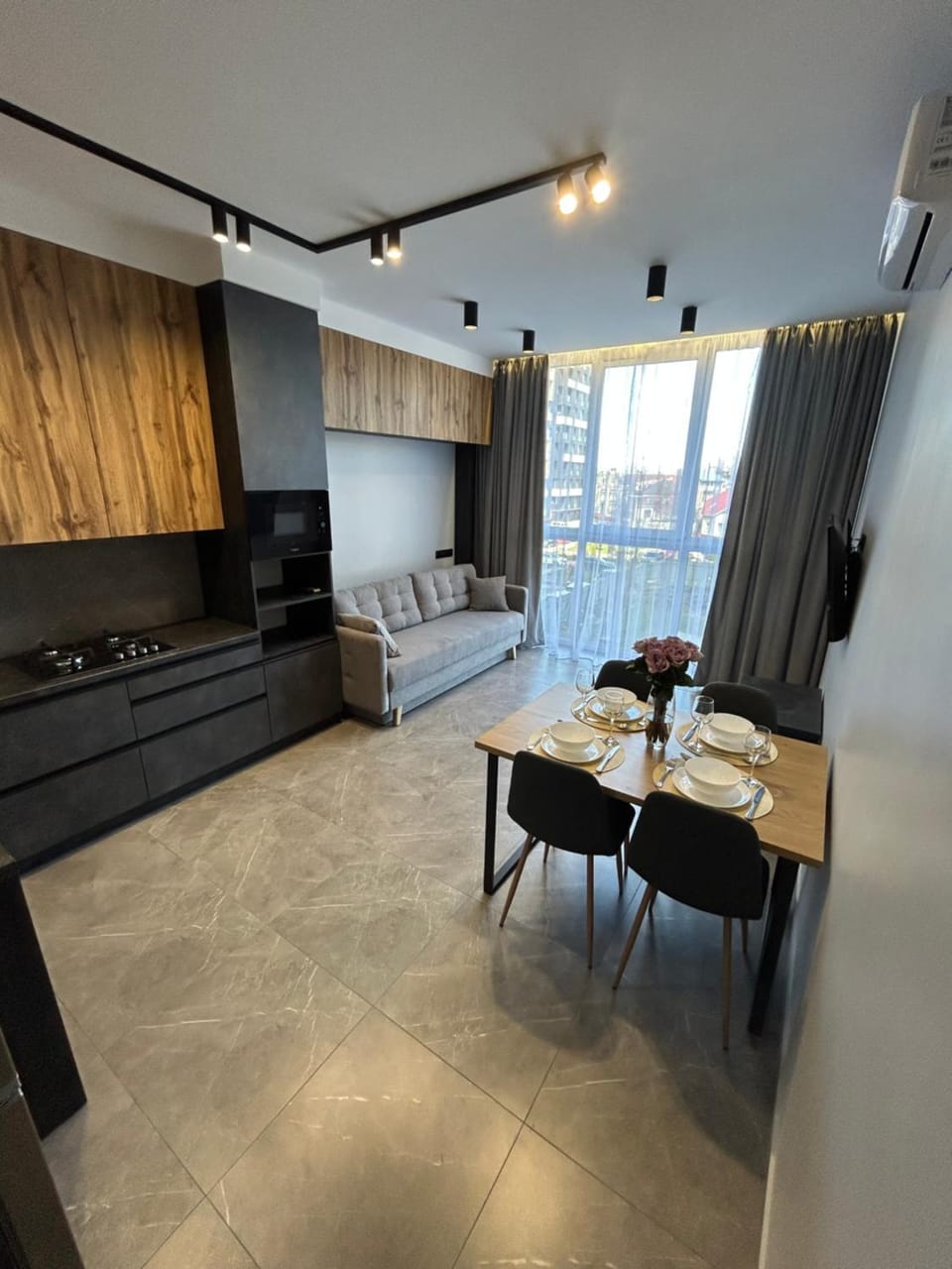 Kitchen or kitchenette, Living room, Photo of the whole room, Seating area, Dining area