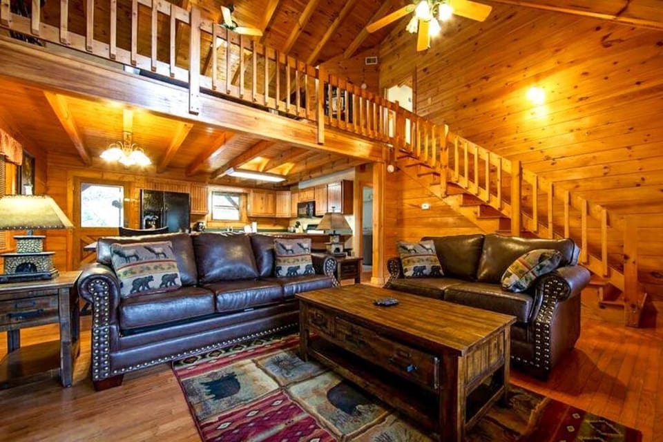 Pigeonforge Cabin Game Roomdog Friendlyhot Tub Cabin in Sevier County