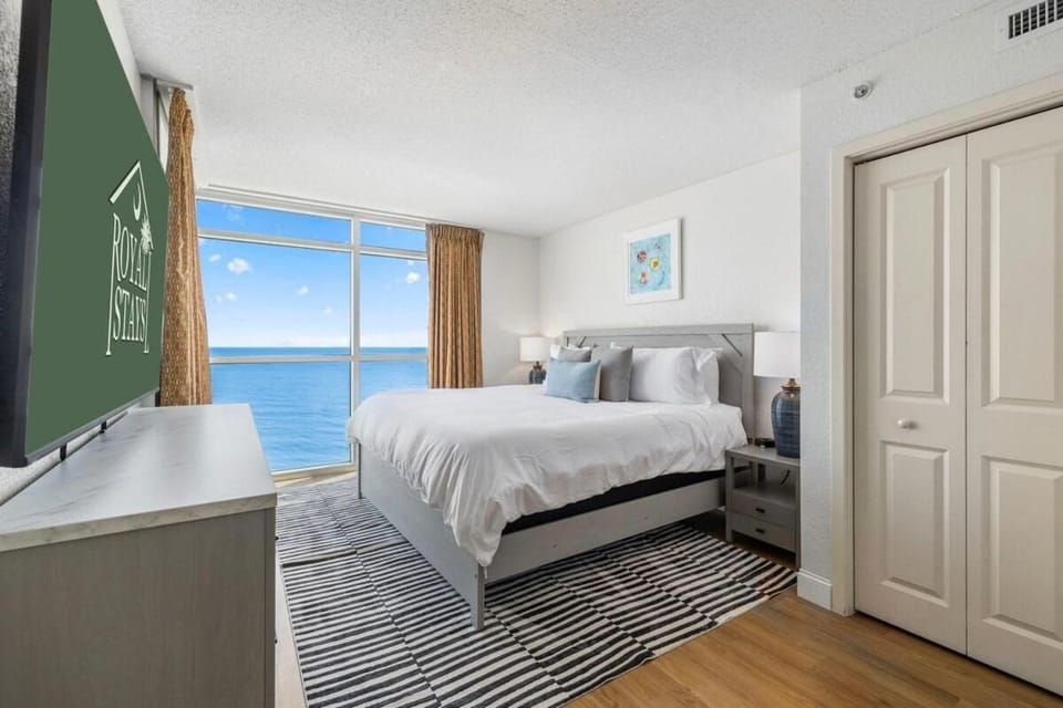 The Grand Myrtle-BAY VIEW 1503 House in Myrtle Beach