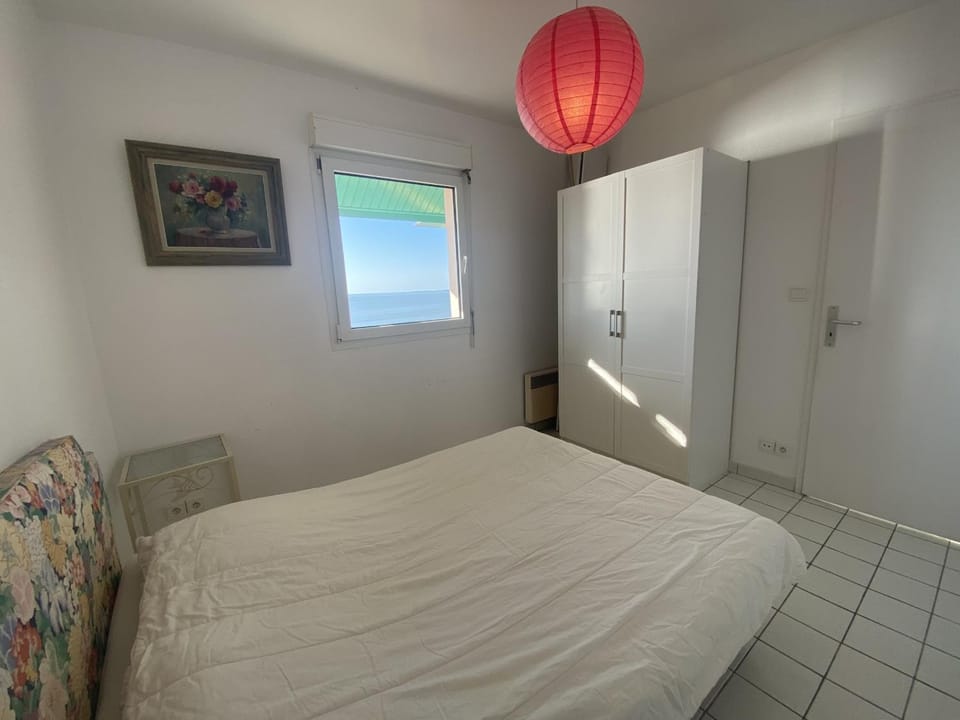 Appartement 4 pers avec vue mer, face à la plage - FR-1-709-33 Apartment in Fouras