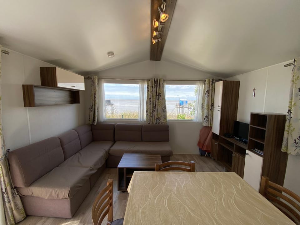 Mobile Home Excellente Situation, Proche Plage et Centre-ville, Idéal pour 4 Personnes - FR-1-709-56 House in Fouras