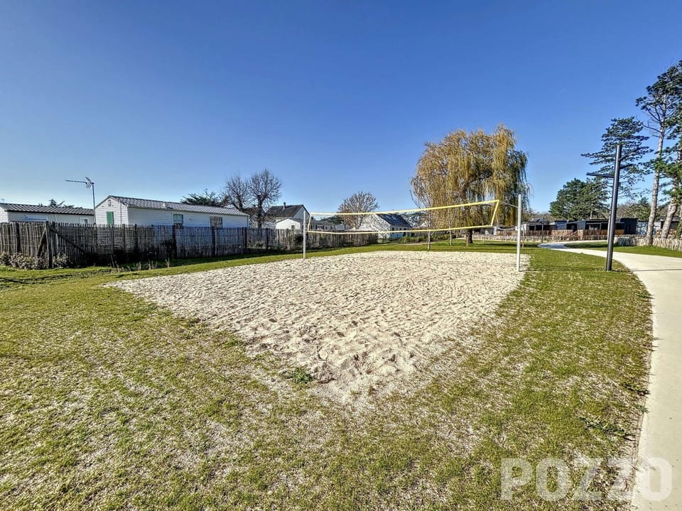 Chalet de standing 6 pers - Piscine chauffée - Proche plage - WIFI - Parking - Terrasse privée - FR-1-361-476 Chalet in Saint-Pair-sur-Mer