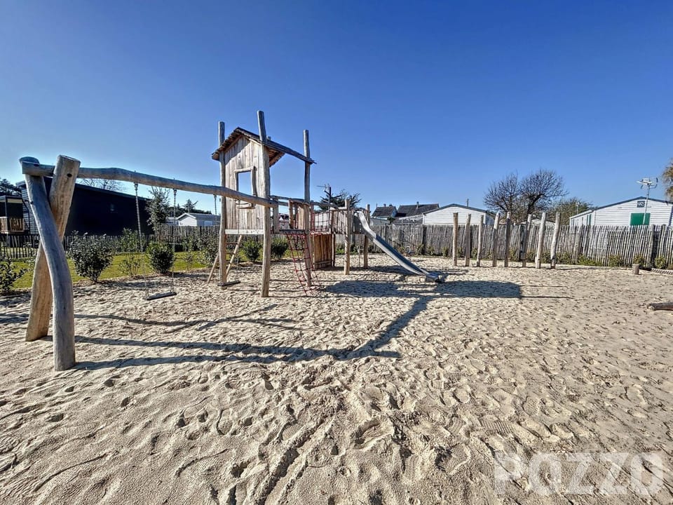 Chalet de standing 6 pers - Piscine chauffée - Proche plage - WIFI - Parking - Terrasse privée - FR-1-361-476 Chalet in Saint-Pair-sur-Mer