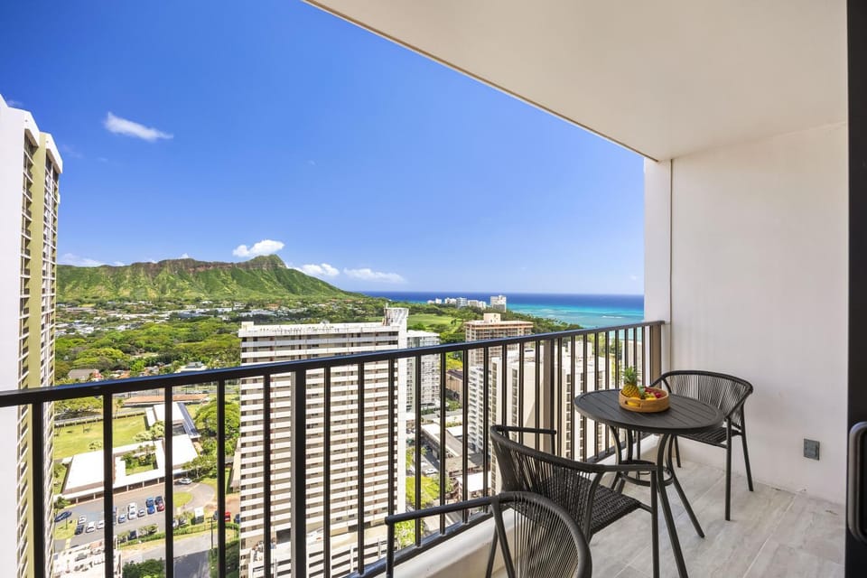 Balcony/Terrace, Mountain view, Sea view