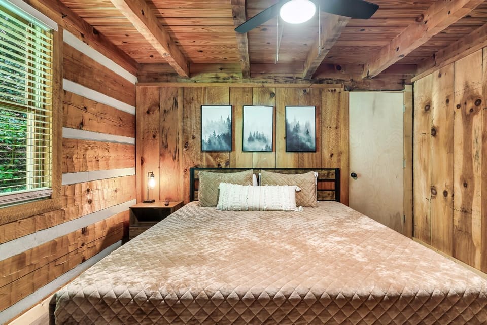 Bed, Photo of the whole room, Bedroom, hair dresser