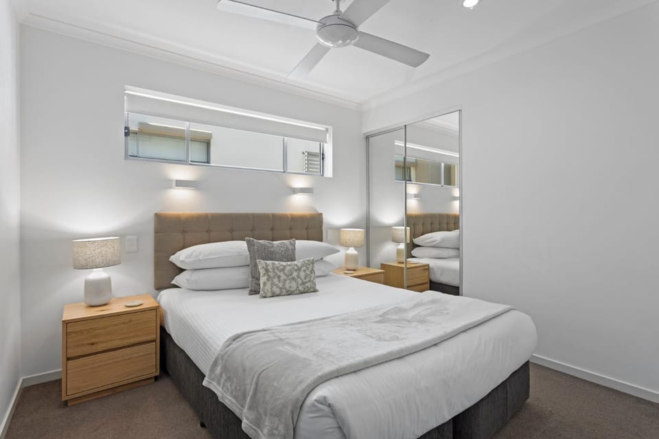 Chic 2-Bed Apartment & 5 minutes walk to QPAC Apartment in Brisbane City