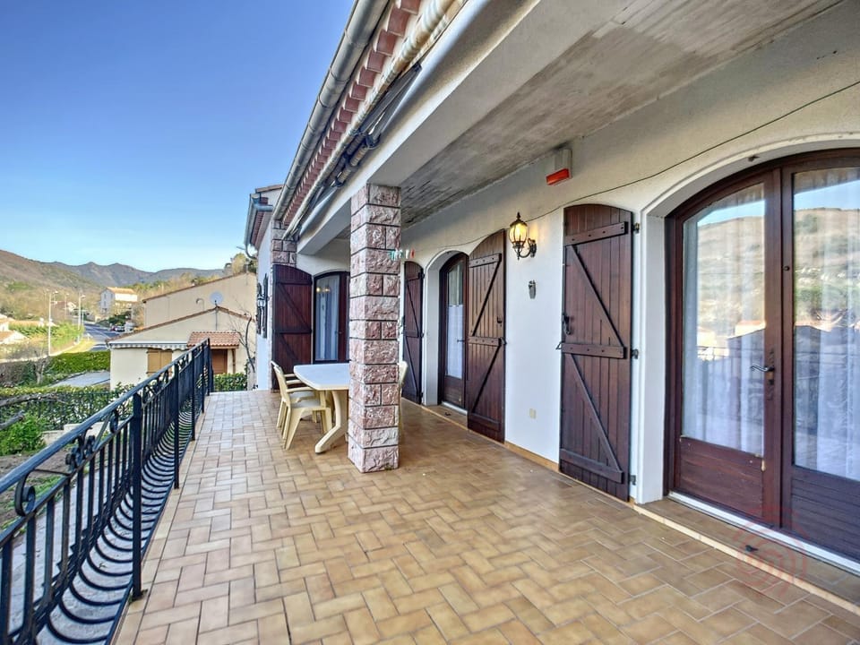 Maison F4 avec terrasse, parking et animaux acceptés - FR-1-451-185 House in Occitanie