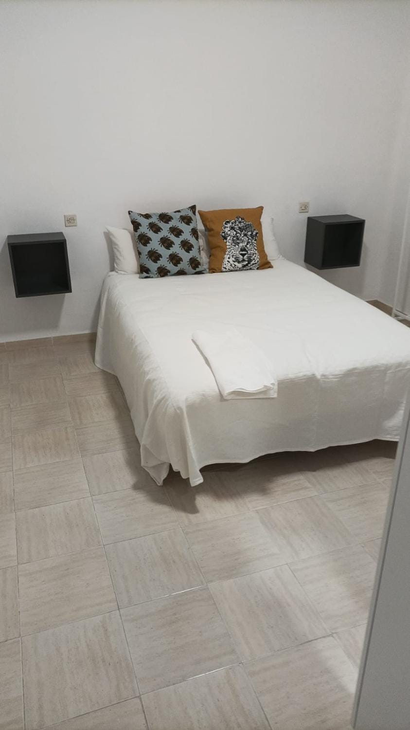 Apartamento cinta 3 habitaciones Apartment in Seville