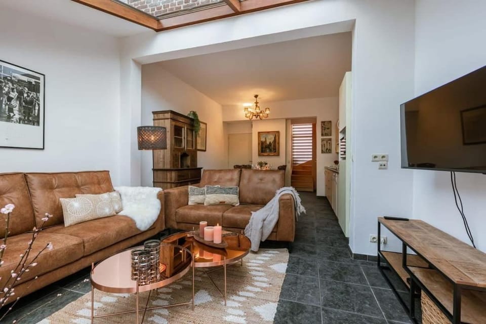 Casiola - Charming town-house in the center of Bruges House in Bruges