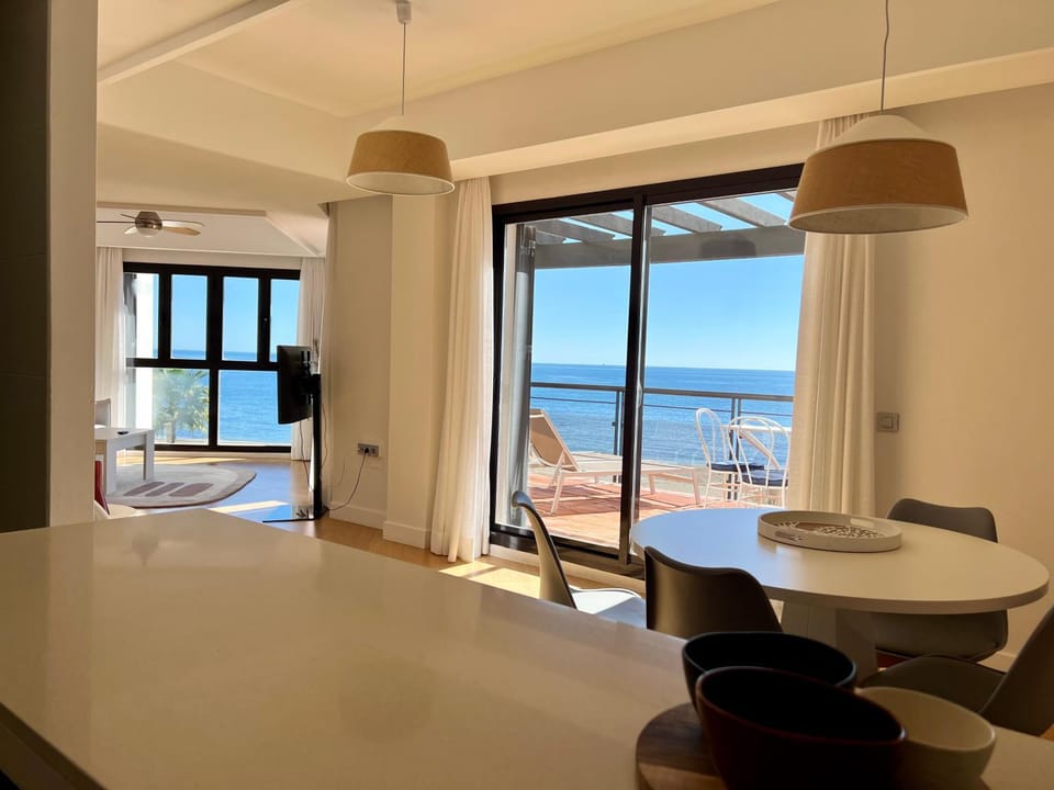 Natural landscape, Living room, Dining area, Sea view