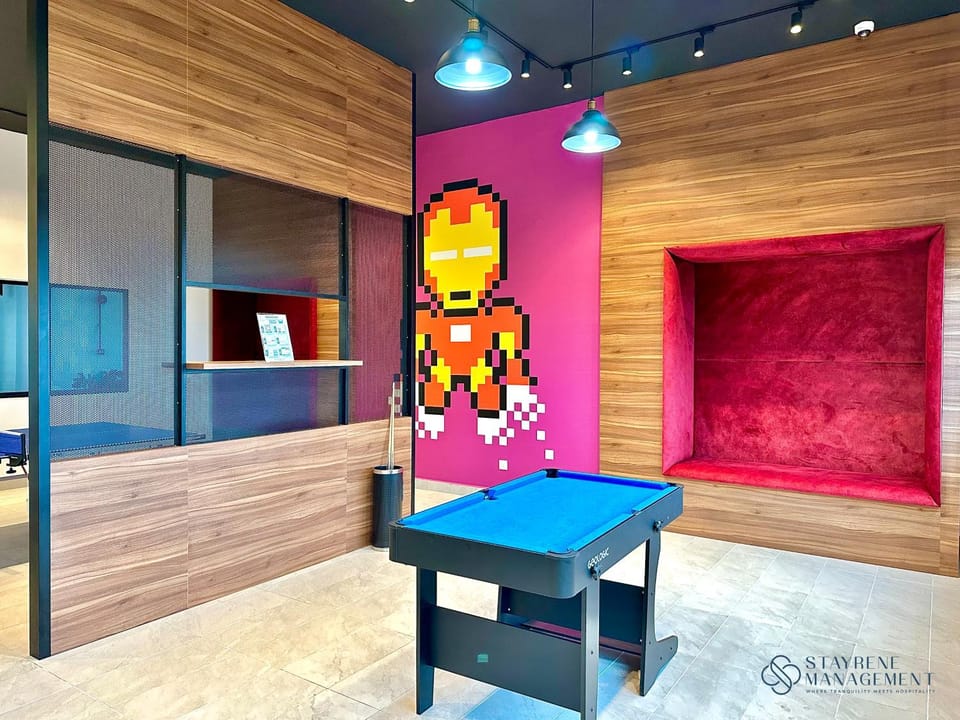 Game Room, Game Room