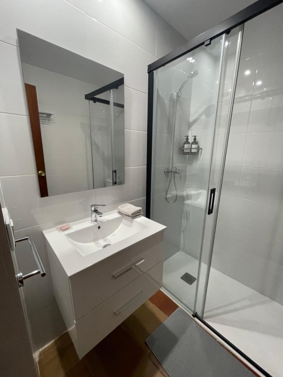 Shower, Bathroom