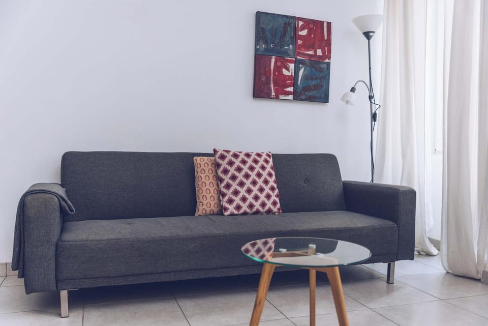 2BR and 2BA in the Zoko cozy and convenient Apartment in Gibraltar