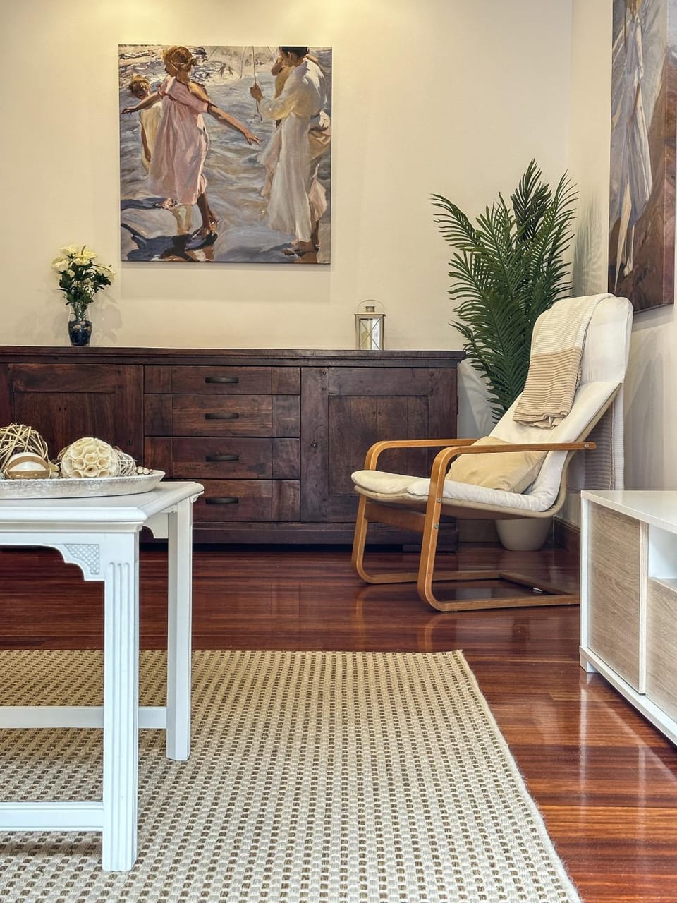 Olas de Ondarreta - Local Rentss Apartment in San Sebastian