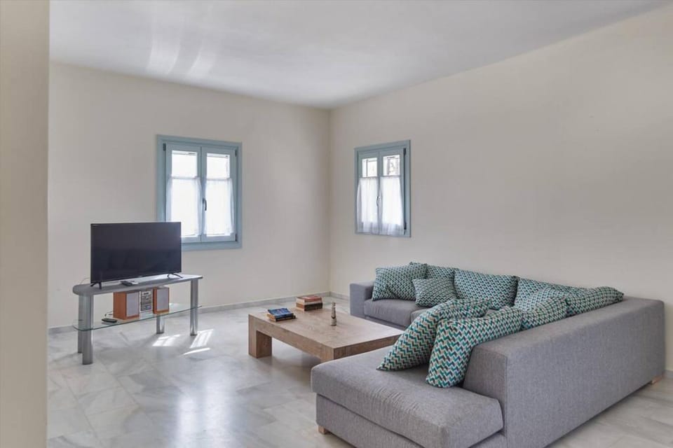 Aegean Villa in Paros House in Paros, Greece