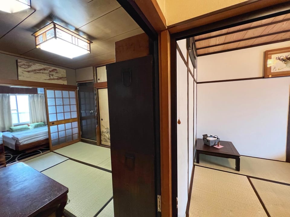 Bighem Maison 2 Bed and Breakfast in Osaka Prefecture