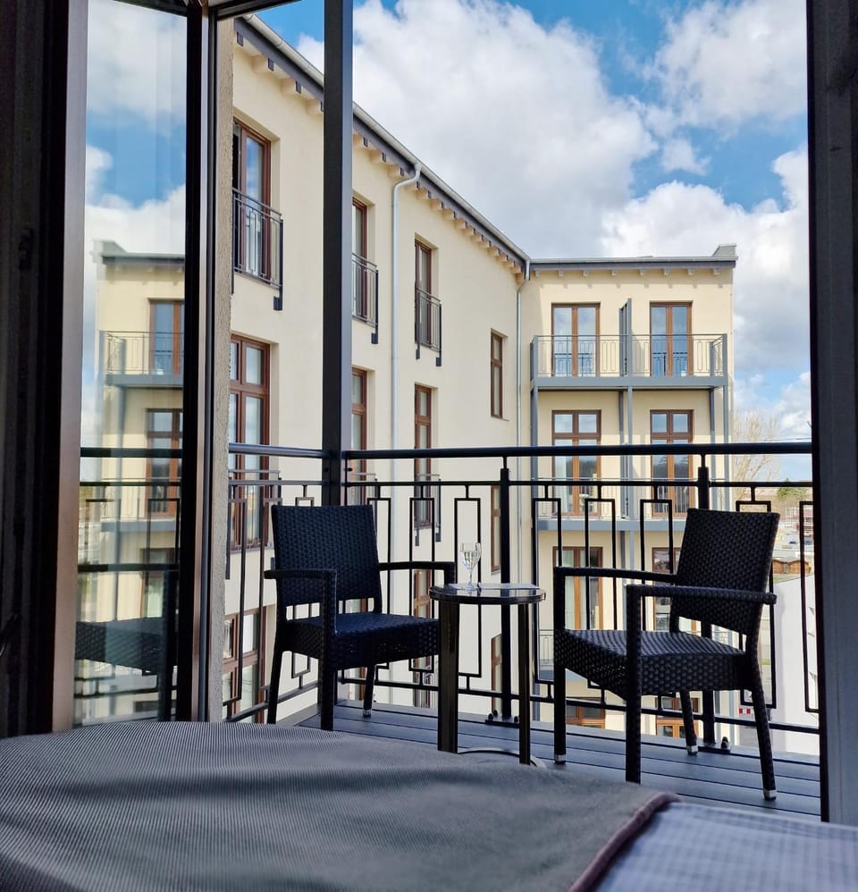 View (from property/room), Balcony/Terrace