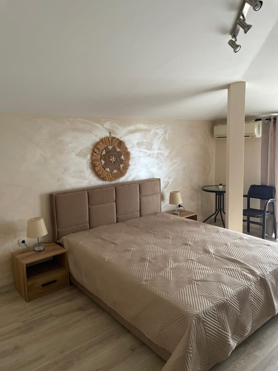Къща за гости Алекс Bed and Breakfast in Burgas Province