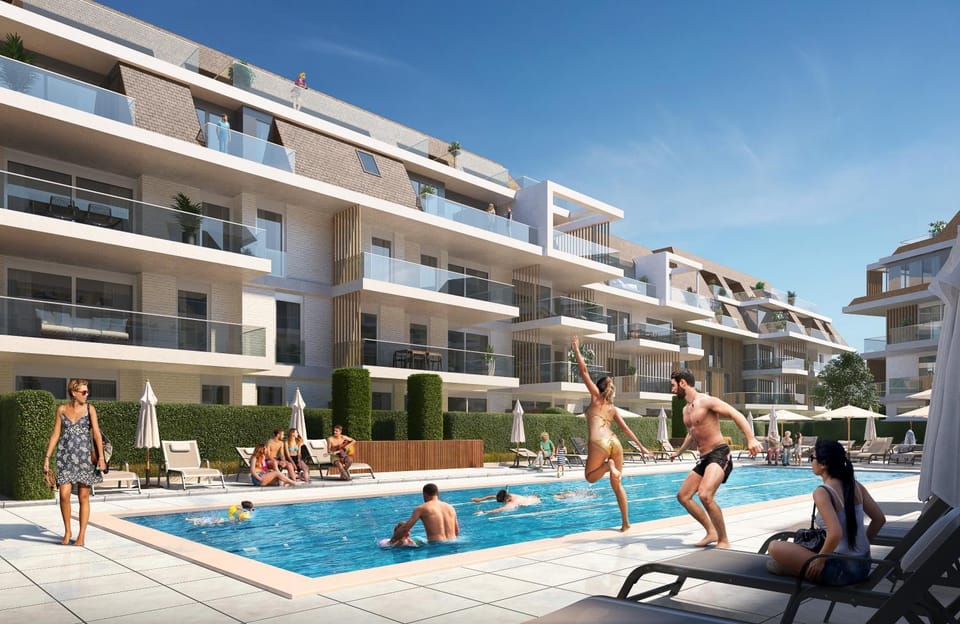 Property building, Day, Pool view, Swimming pool, sunbed