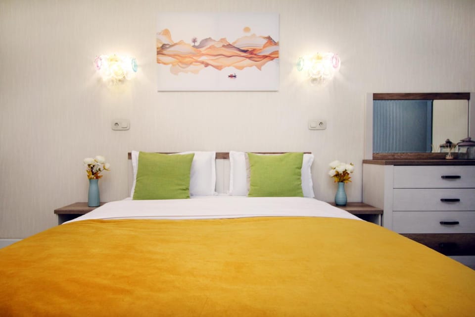 Bed, Bedroom