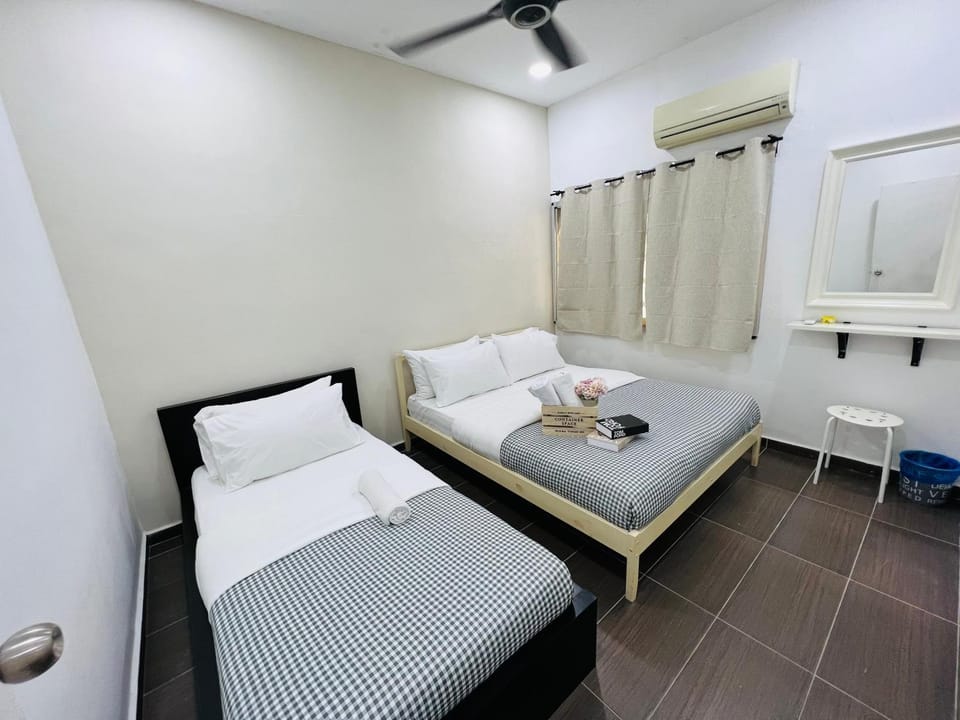 3 bedroom landed beside Jonker Taman Kota Laksamana 150A by Myplace House in Malacca
