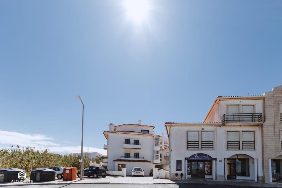 Property building, Location