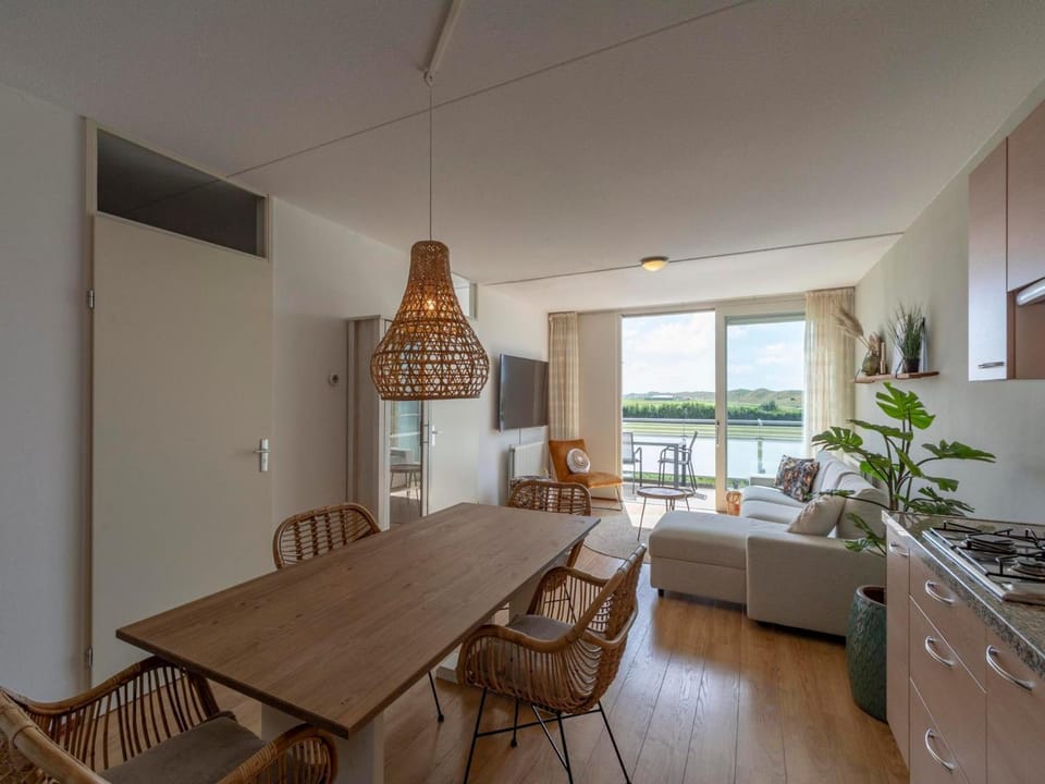 Other, Dining area
