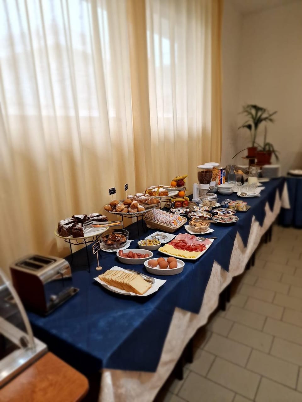 Restaurant/places to eat, Breakfast