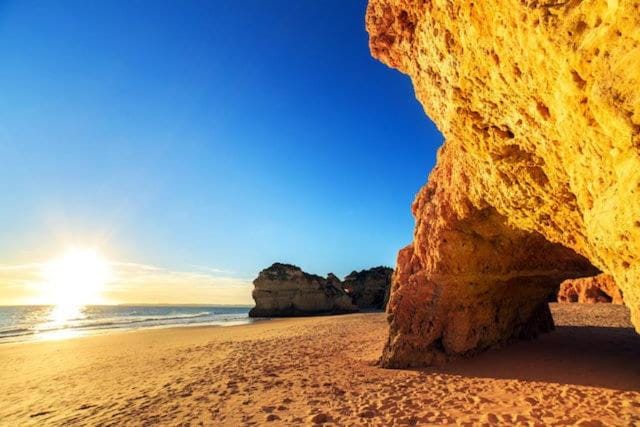 Ocean View Apartment in Portimao