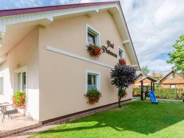 Pod Platanem Bed and Breakfast in Pomeranian Voivodeship