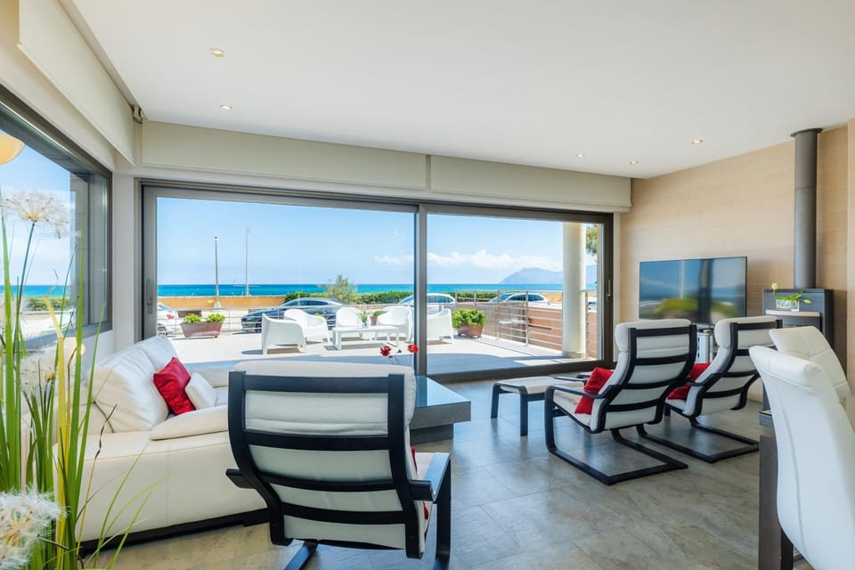 Property building, Living room
