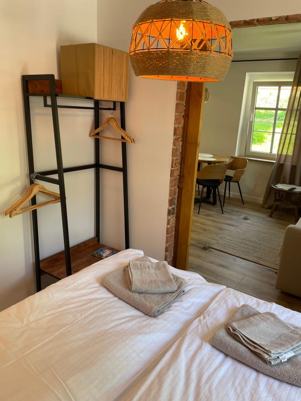 Bed, Photo of the whole room, Bedroom, towels