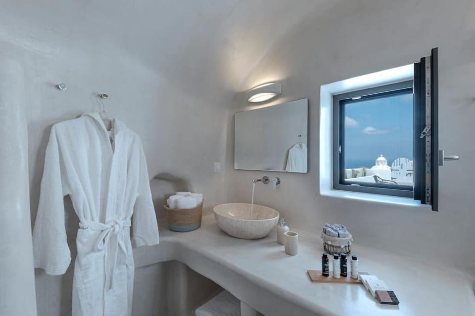 Aleanna Traditional Villa Fira Villa in Thera