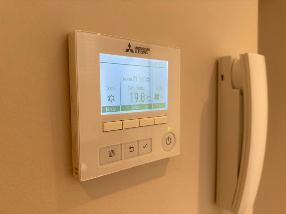 air conditioner, air conditioner