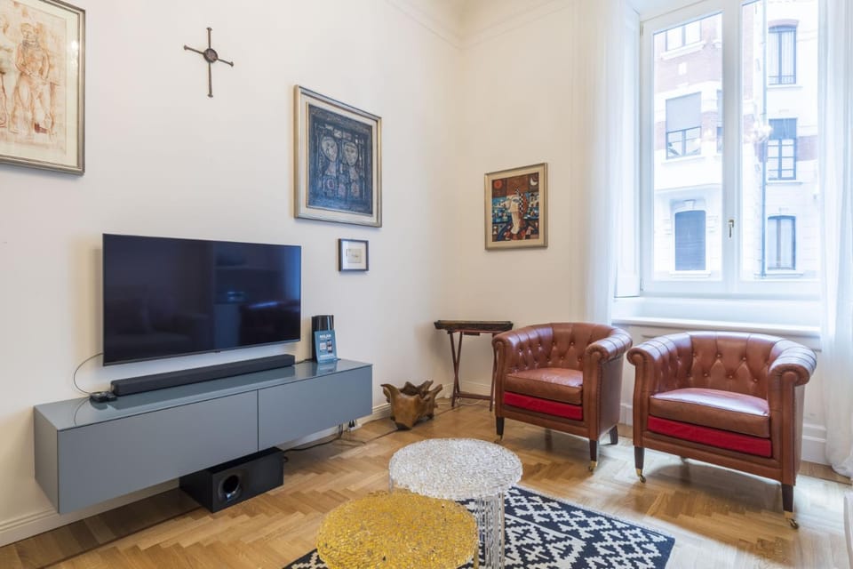 Easylife - Milano - Carducci 22 - Sant Ambrogio Apartment in Milan